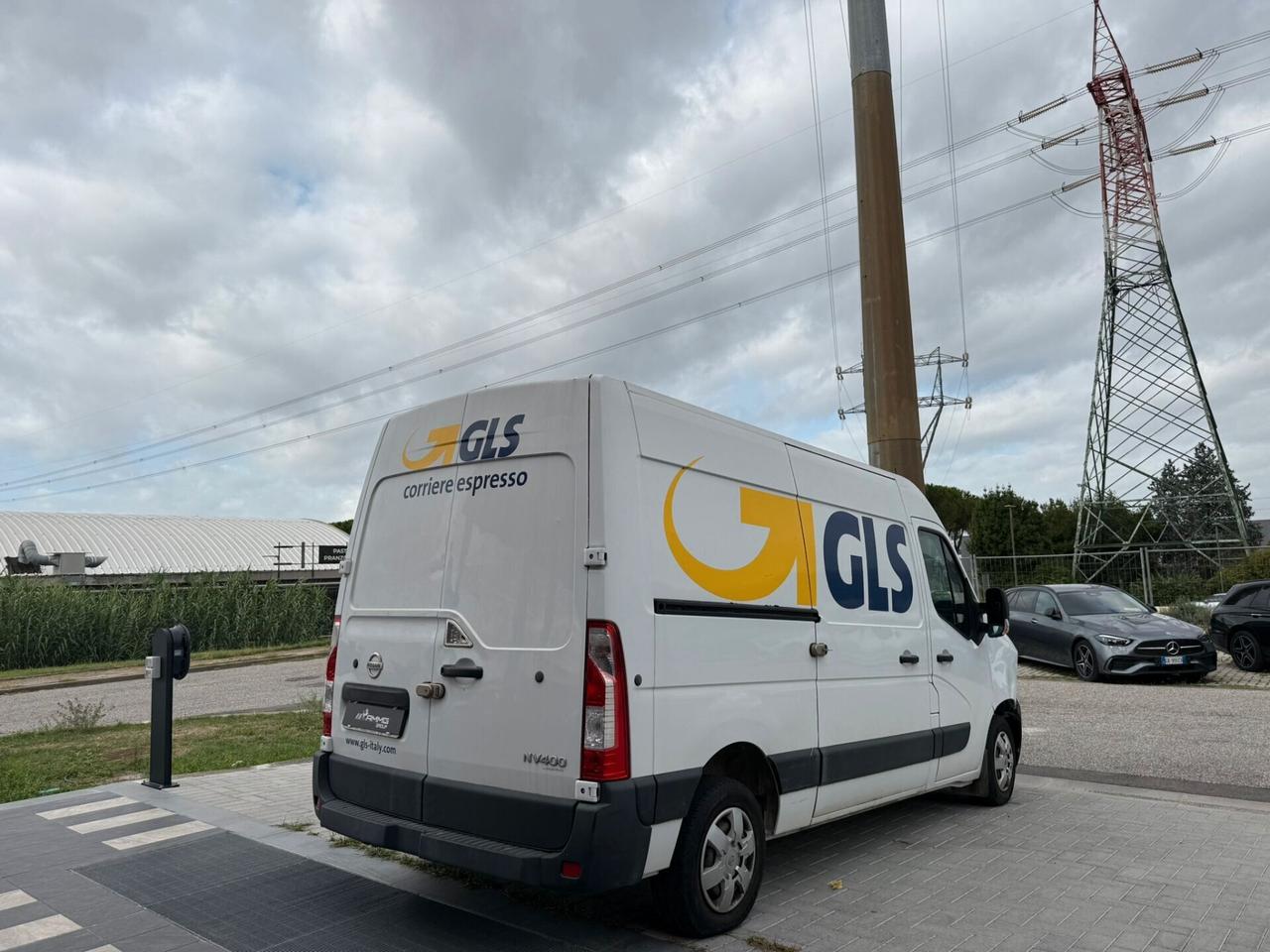 Nissan NV400 35 2.3 dCi 135CV PM-TM Furgone (189)