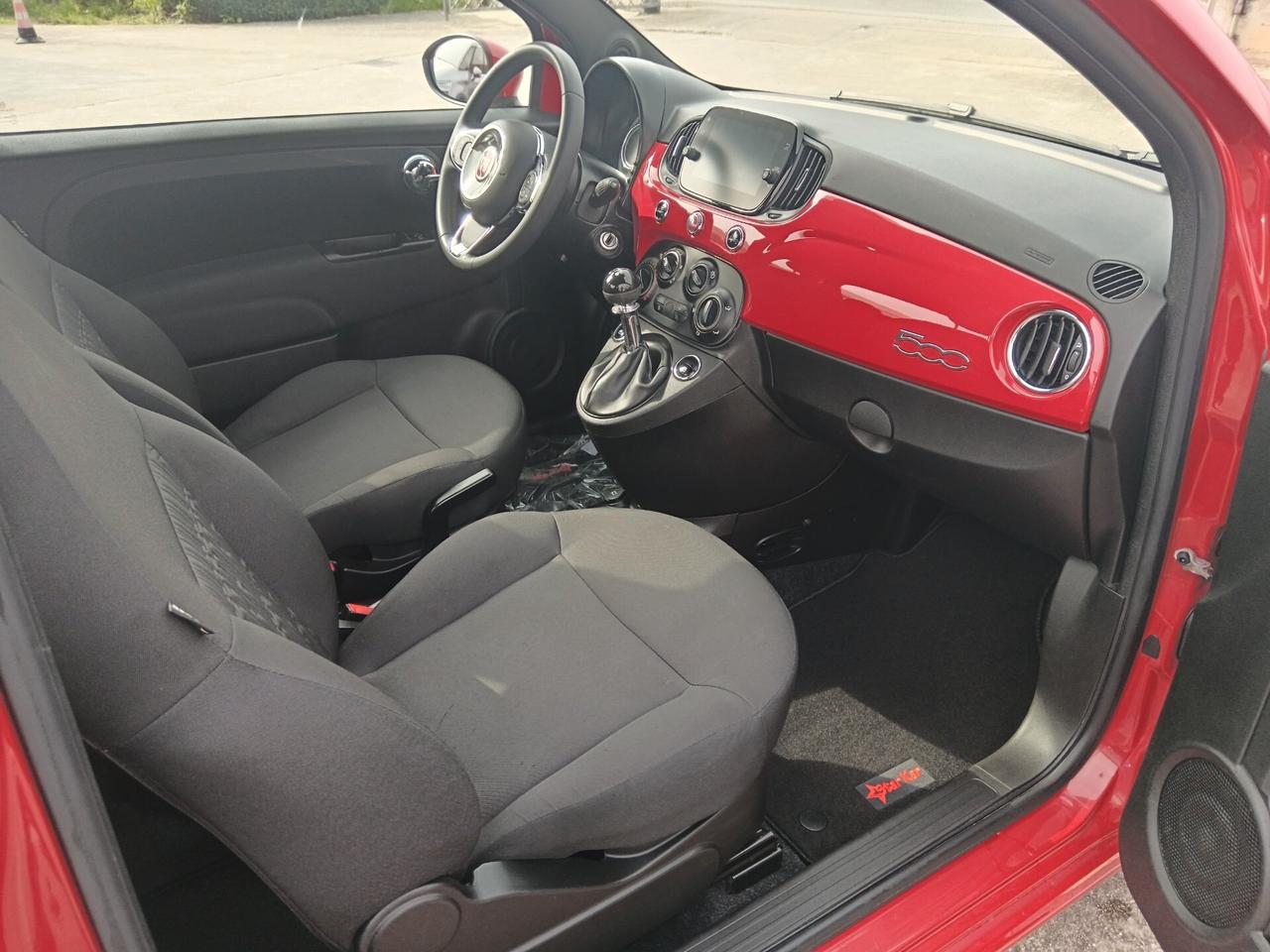 Fiat 500 1.0 Hybrid Red