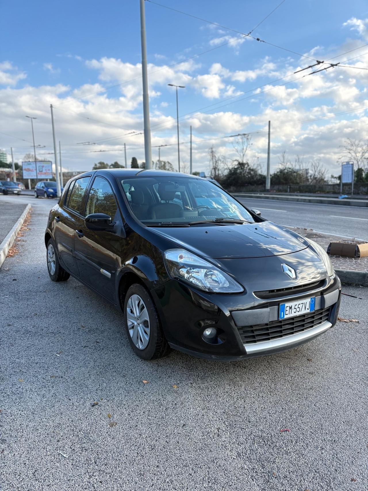 Renault Clio 1.2 benzina 5 porte Dynamique