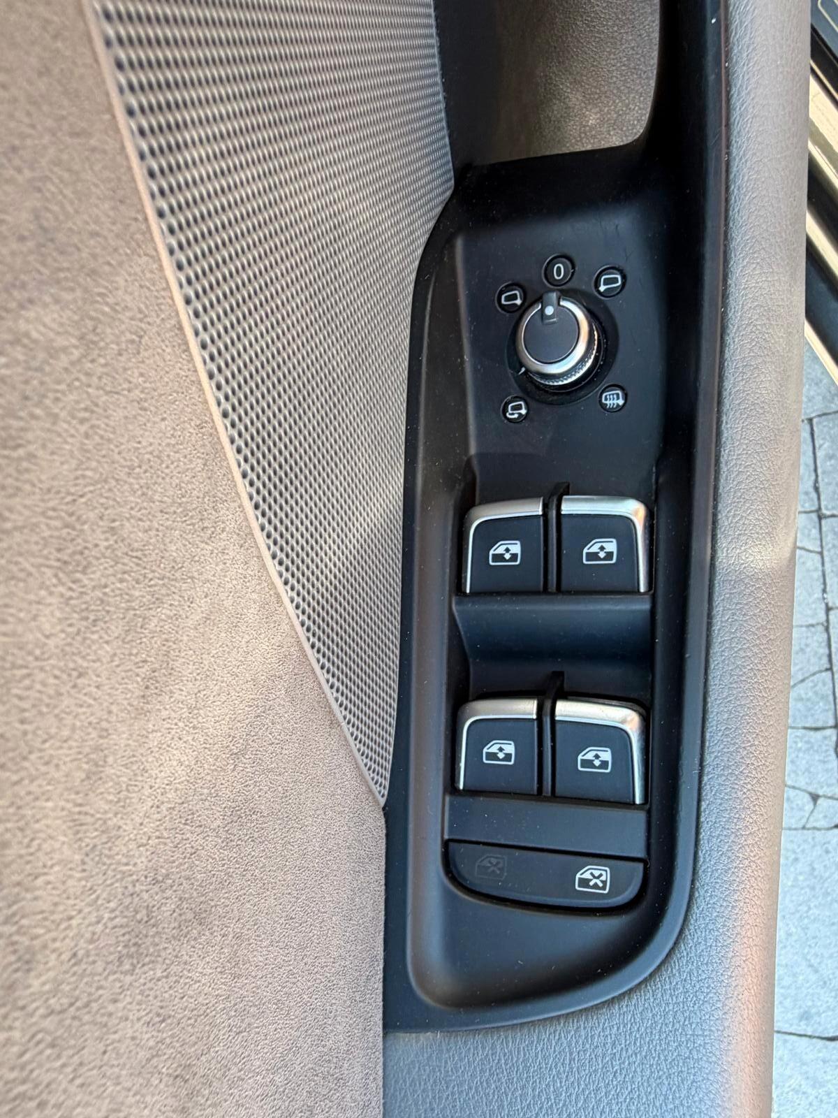 Audi A3 SPB 2.0TDI SPORT S-LINE INTERNO ESTERNO BLOCK SYSTEM
