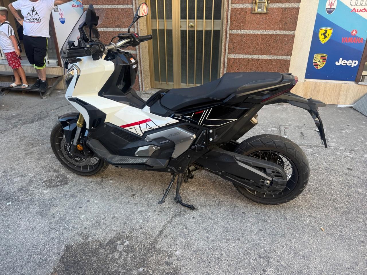 Honda X-ADV 750 Sport
