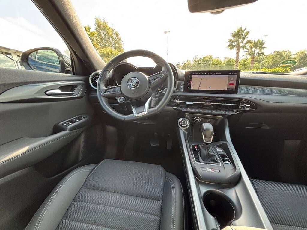Alfa Romeo Tonale rent to buy
