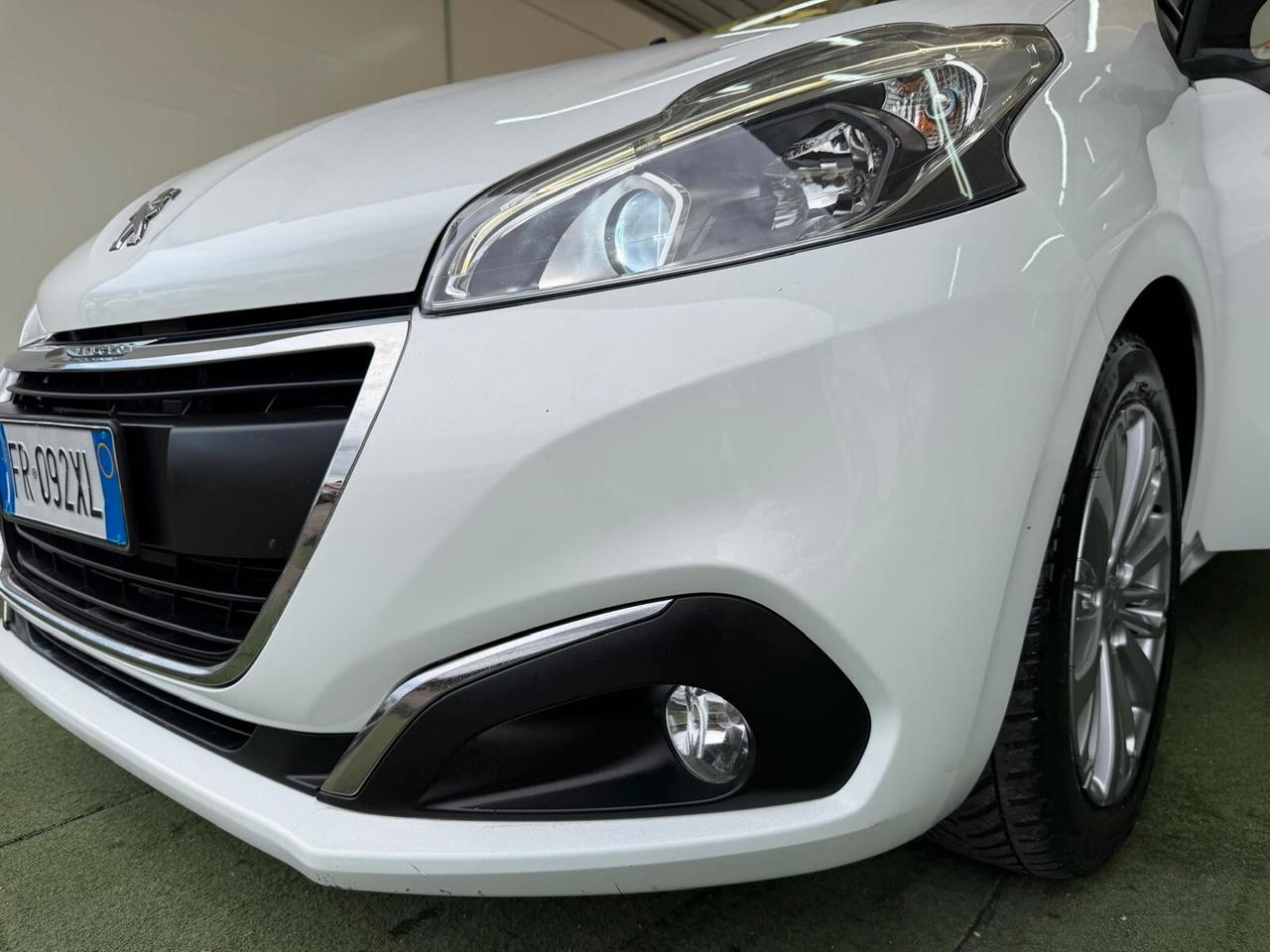 PEUGEOT 208 1.6 DIESEL 75CV