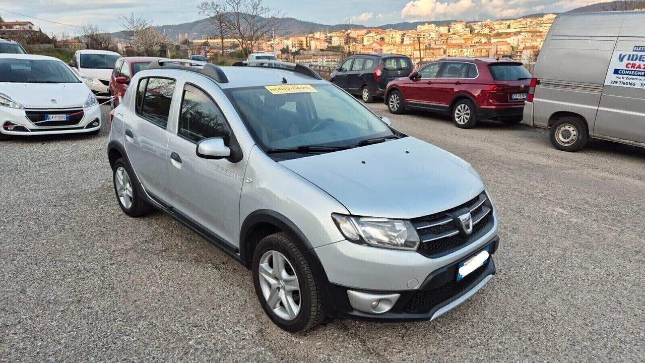 Dacia Sandero Stepway 1.5dCi 90CV Prestige-11/2014