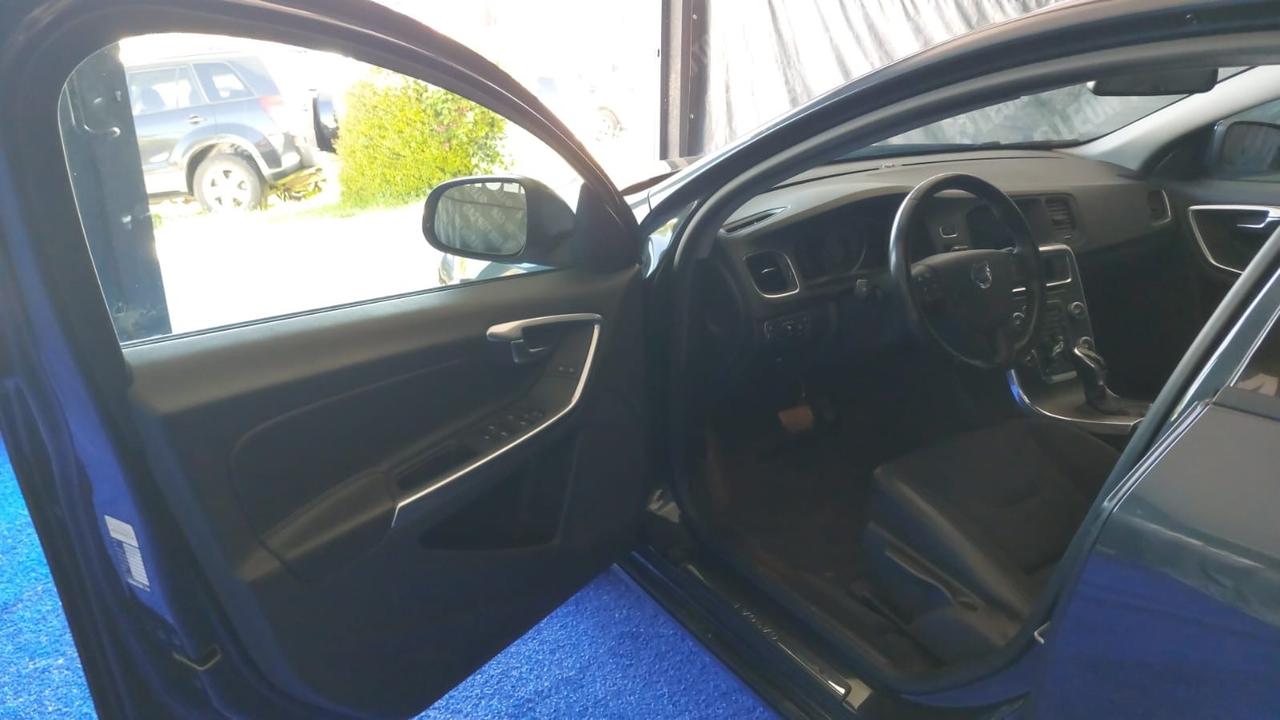 Volvo V60 D5 sw cambio automatico garantita