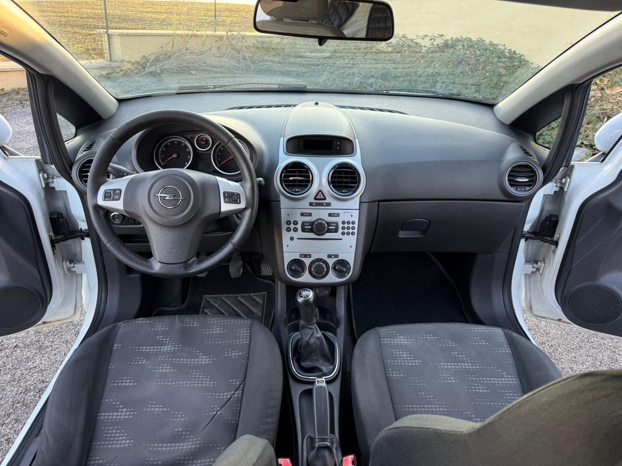 Opel Corsa 1.2 85CV 5 porte GPL-TECH Edition