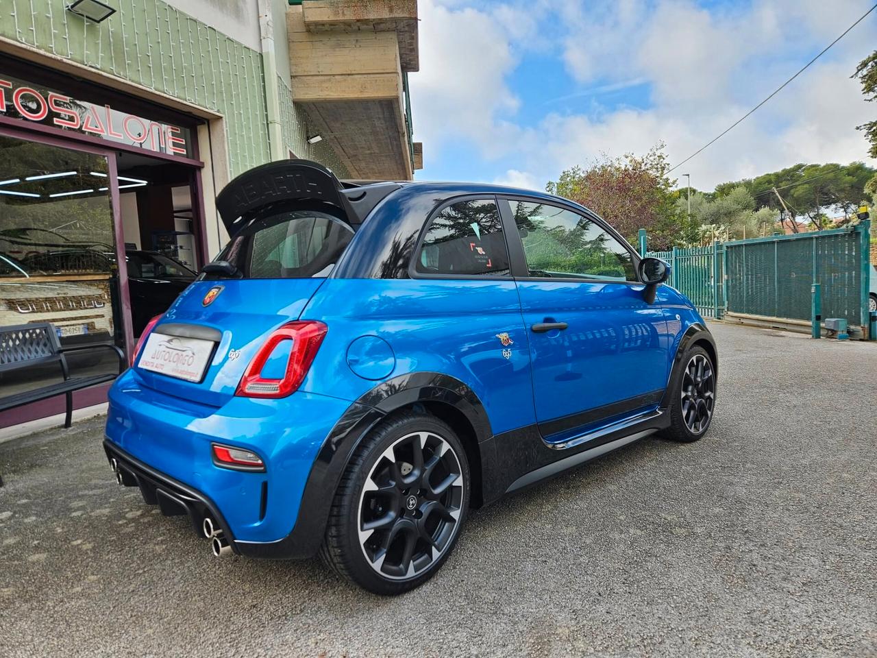 Abarth 695 1.4 Turbo T-Jet 180 CV 131 Rally