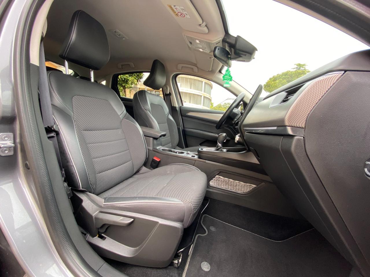 Renault Arkana Hybrid E-Tech 145 CV Intens