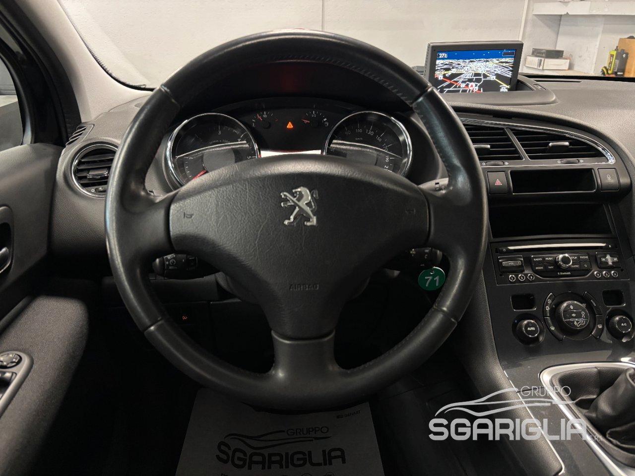 PEUGEOT 3008 1.6 Diesel Full Optional