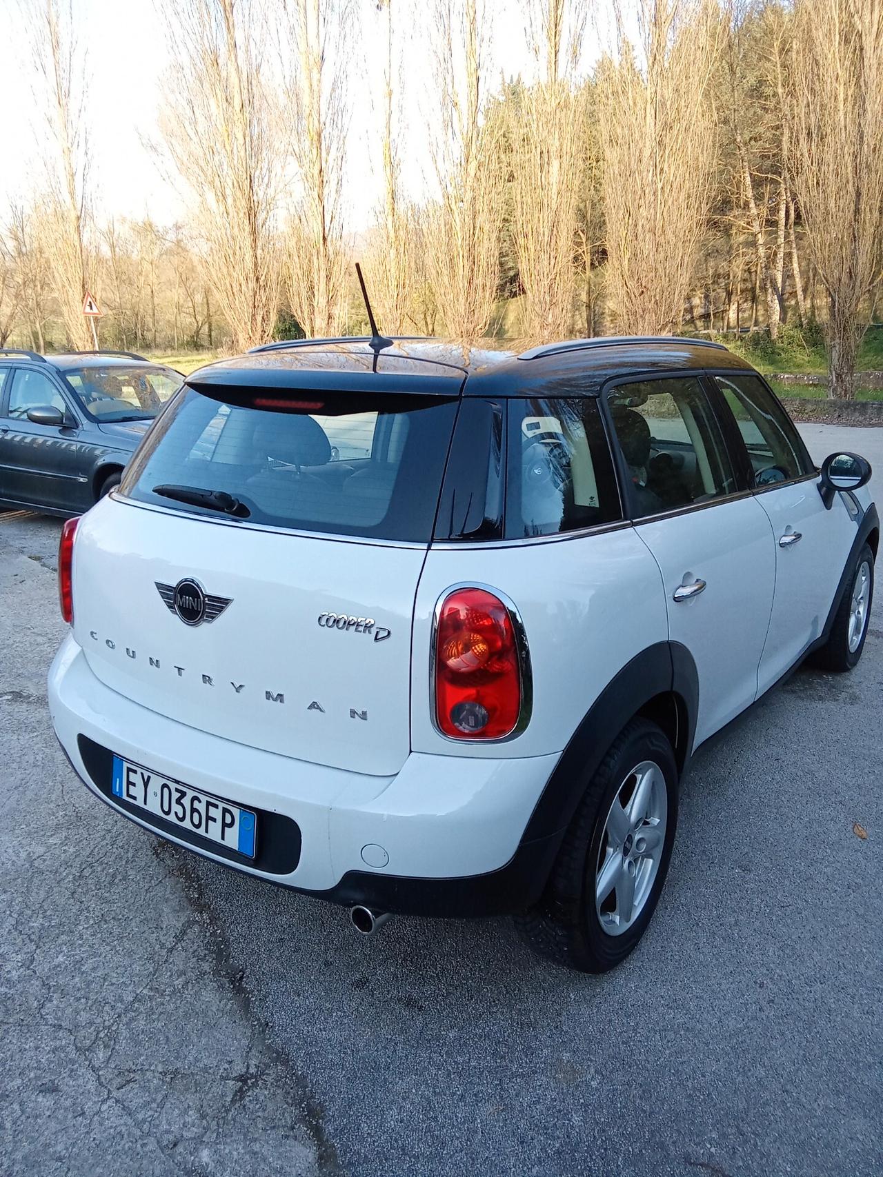 Mini Countryman 1.6 D 015