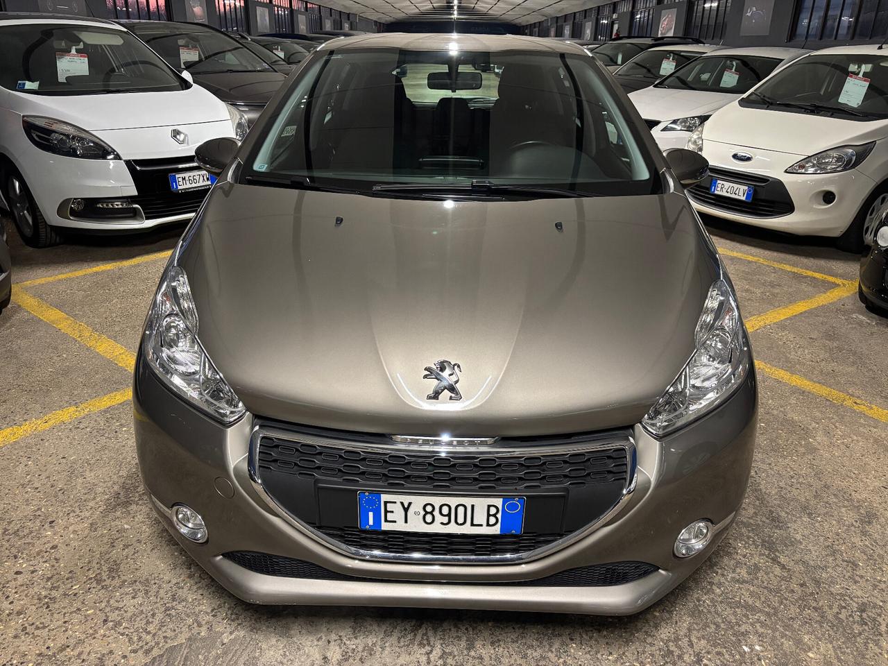 Peugeot 208 1.2 BENZINA 82CV Allure NEOPATENTATO