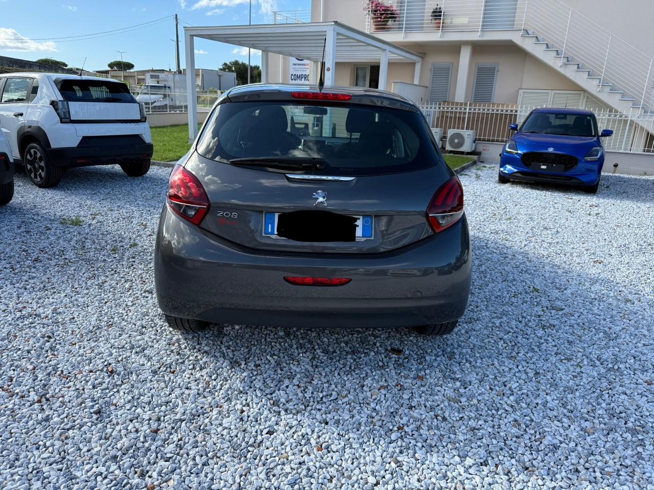 Peugeot 208 PureTech 82 5 porte Allure