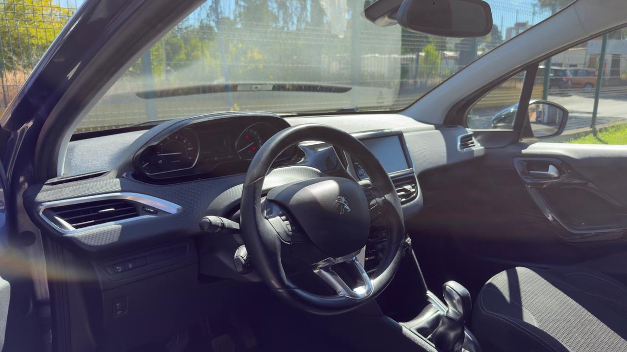 Peugeot 208 PureTech 82 5 porte Allure 2016