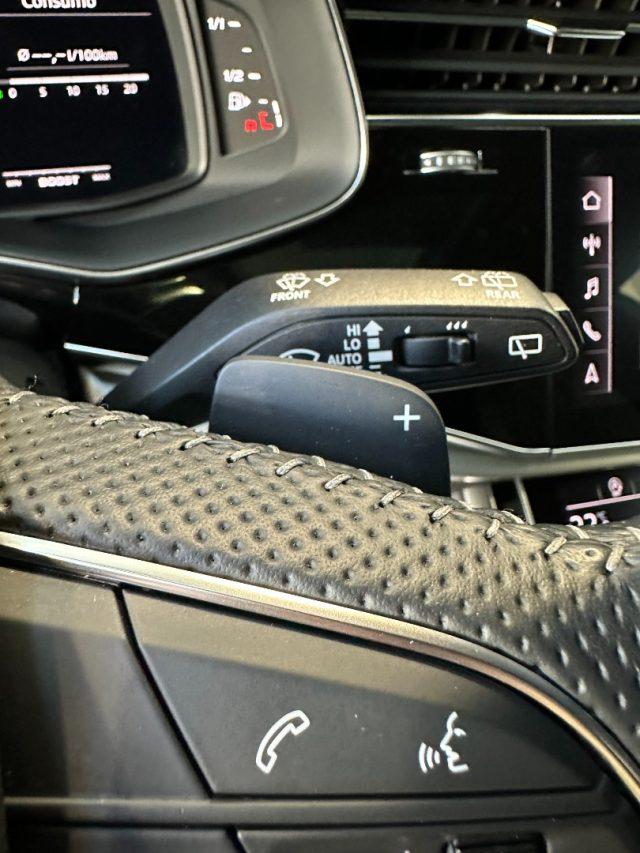 AUDI Q8 50 TDI 286 CV quattro S line - 22"- Tetto - B&O