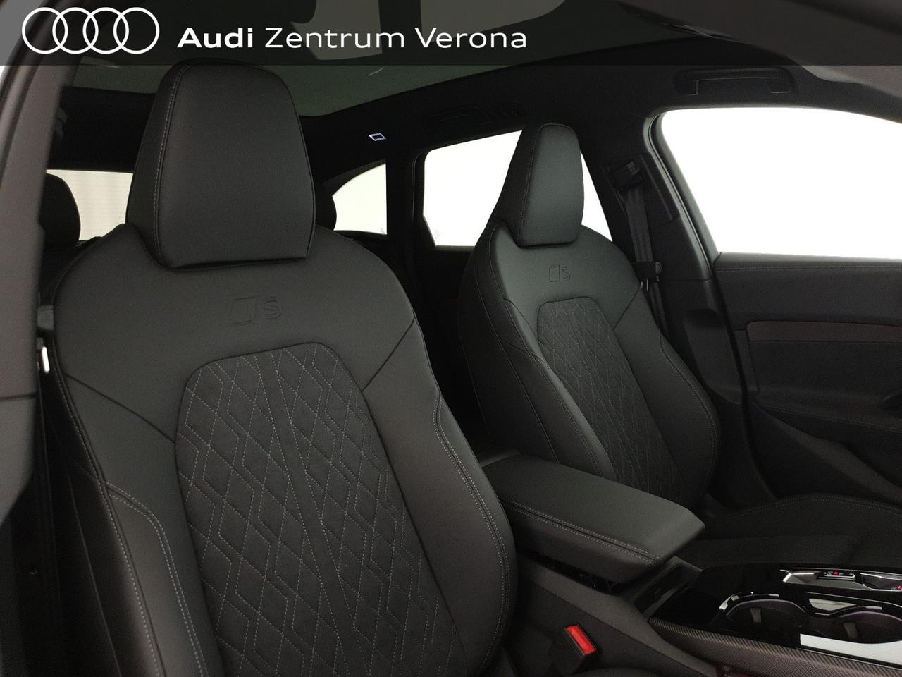 Avant 2.0e-hybrid 299CV quattro Str S line Edition