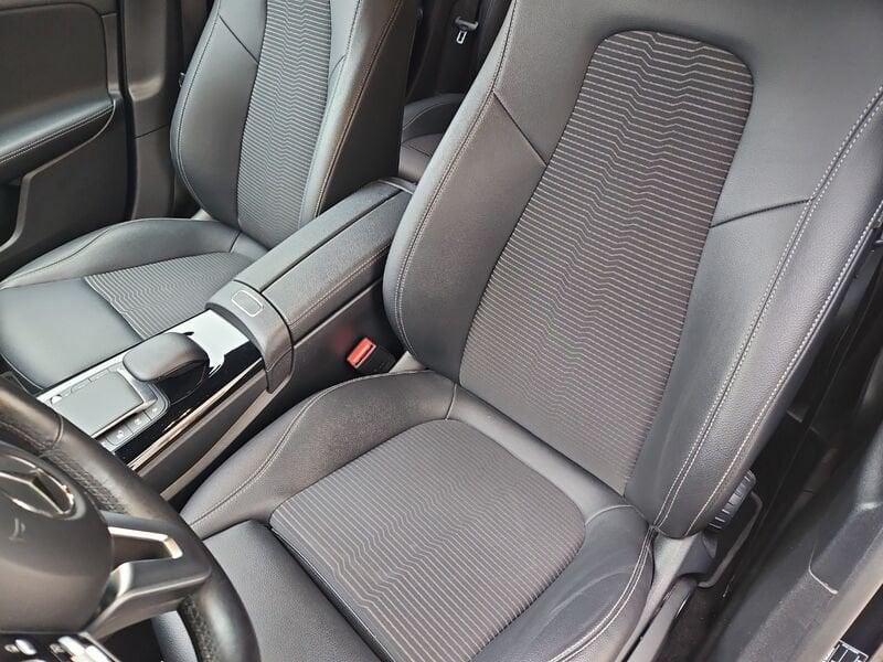 Mercedes-Benz Classe A A 180 d Automatic Sport Night Edition