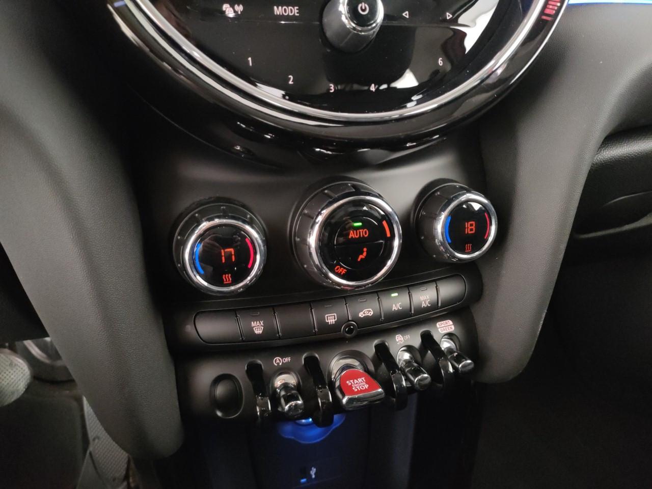 MINI Mini 5p 1.5 Cooper Classic auto