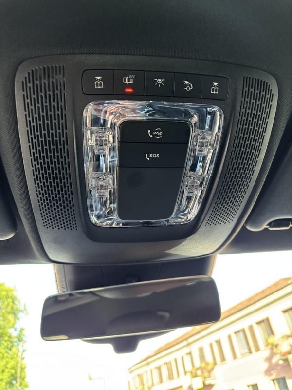 Mercedes A 180 AMG Line Premium DCT LED-NAVI-18"