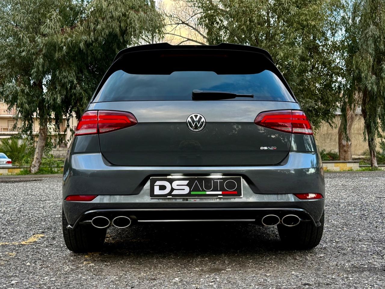 VOLKSWAGEN GOLF 1.6 TDI 115 CV DSG SPORT R LINE