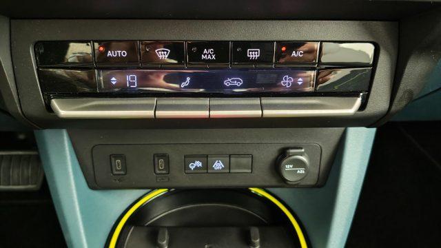 FIAT Grande Panda 1.2 100 CV S&S HYBRID La Prima CAMBIO AUTOMATICO