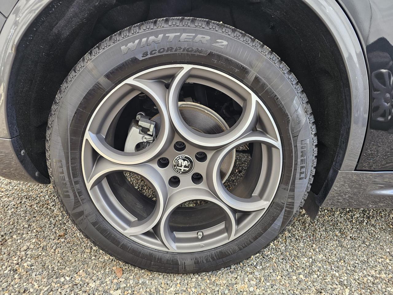 Alfa Romeo Stelvio 2.2 Turbodiesel 210 CV AT8 Q4 Ti