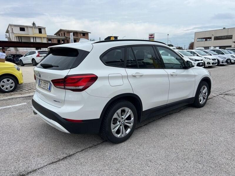 BMW X1 xDrive25e Business