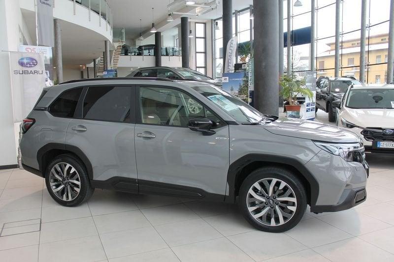 Subaru Forester Forester 2.0 MHEV CVT Lineartronic Premium