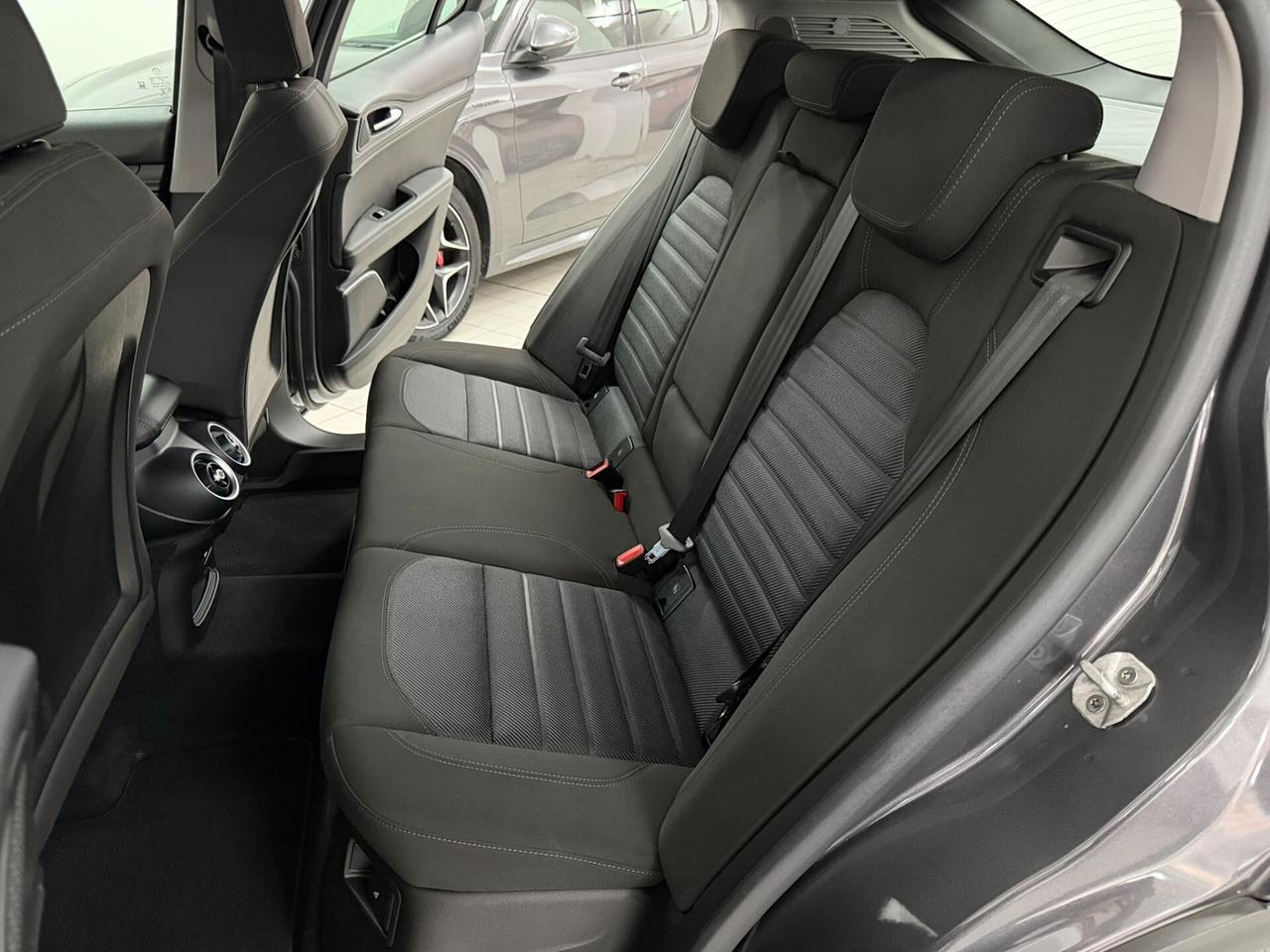 Alfa Romeo Stelvio 2.2 TD 190 CV BUSINESS Q4 DISTRIBUZIONE ESEGUITA