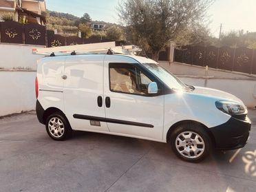 Fiat Doblo 1.4 TJET 120 CV PORTASCALA SCAFFALE PORTA LATERALE