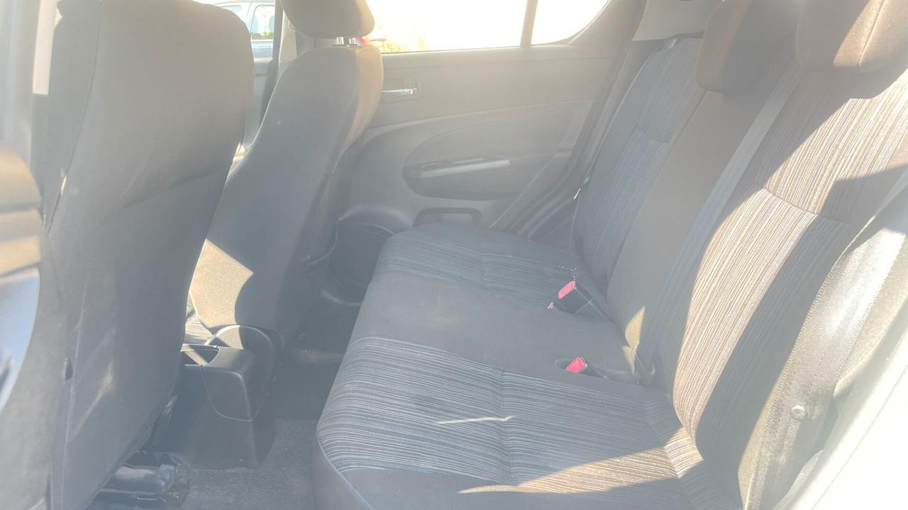 Suzuki Swift 1.3 DDiS 5 porte B-Cool