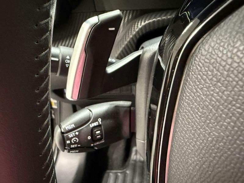 Peugeot 2008 PureTech 130 S&S EAT8 Allure Pack