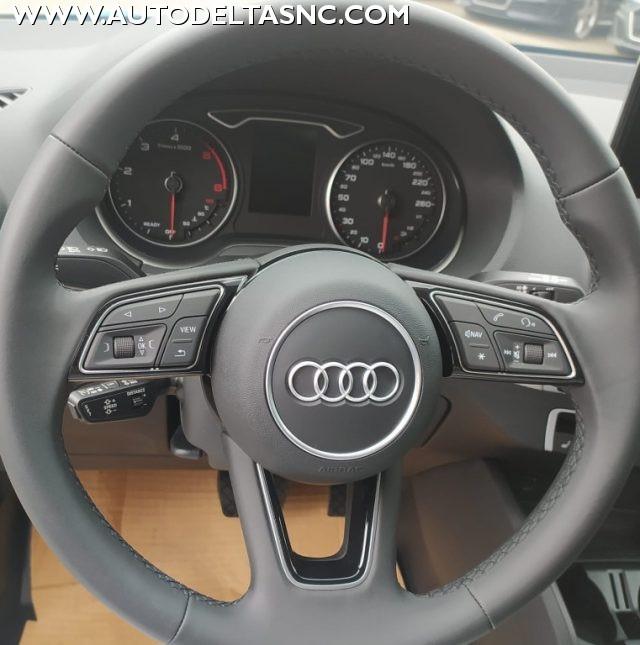 AUDI Q2 35 TDI quattro S tronic S line Edition