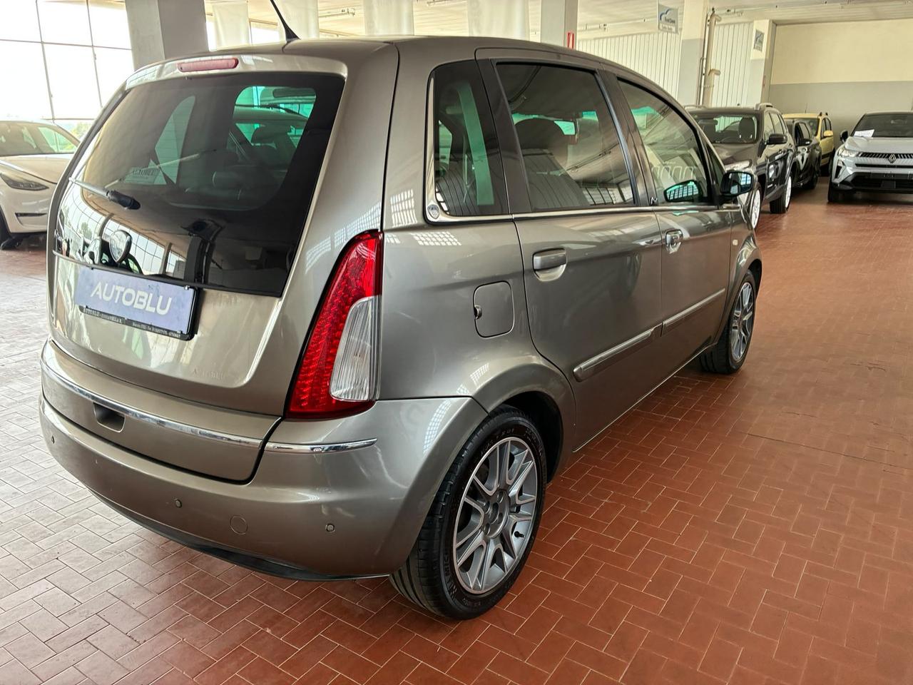 Lancia Musa 1.4 16v platino