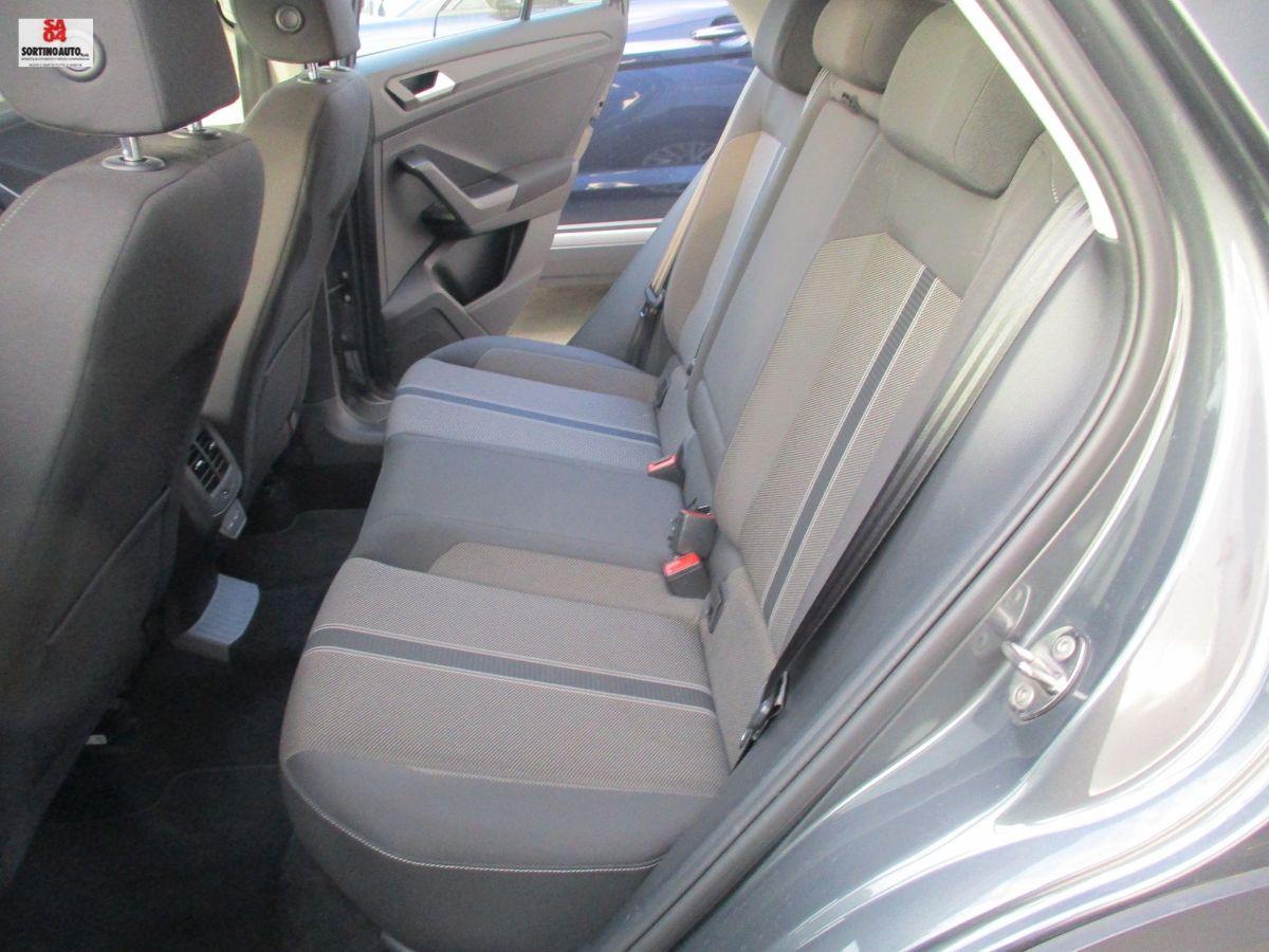 VOLKSWAGEN T-Roc 1.0 TSI BUSINESS 110cv 2021