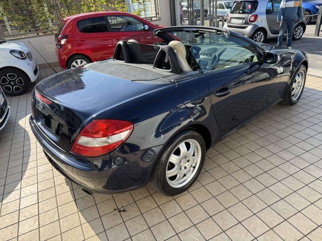 MERCEDES-BENZ SLK 200