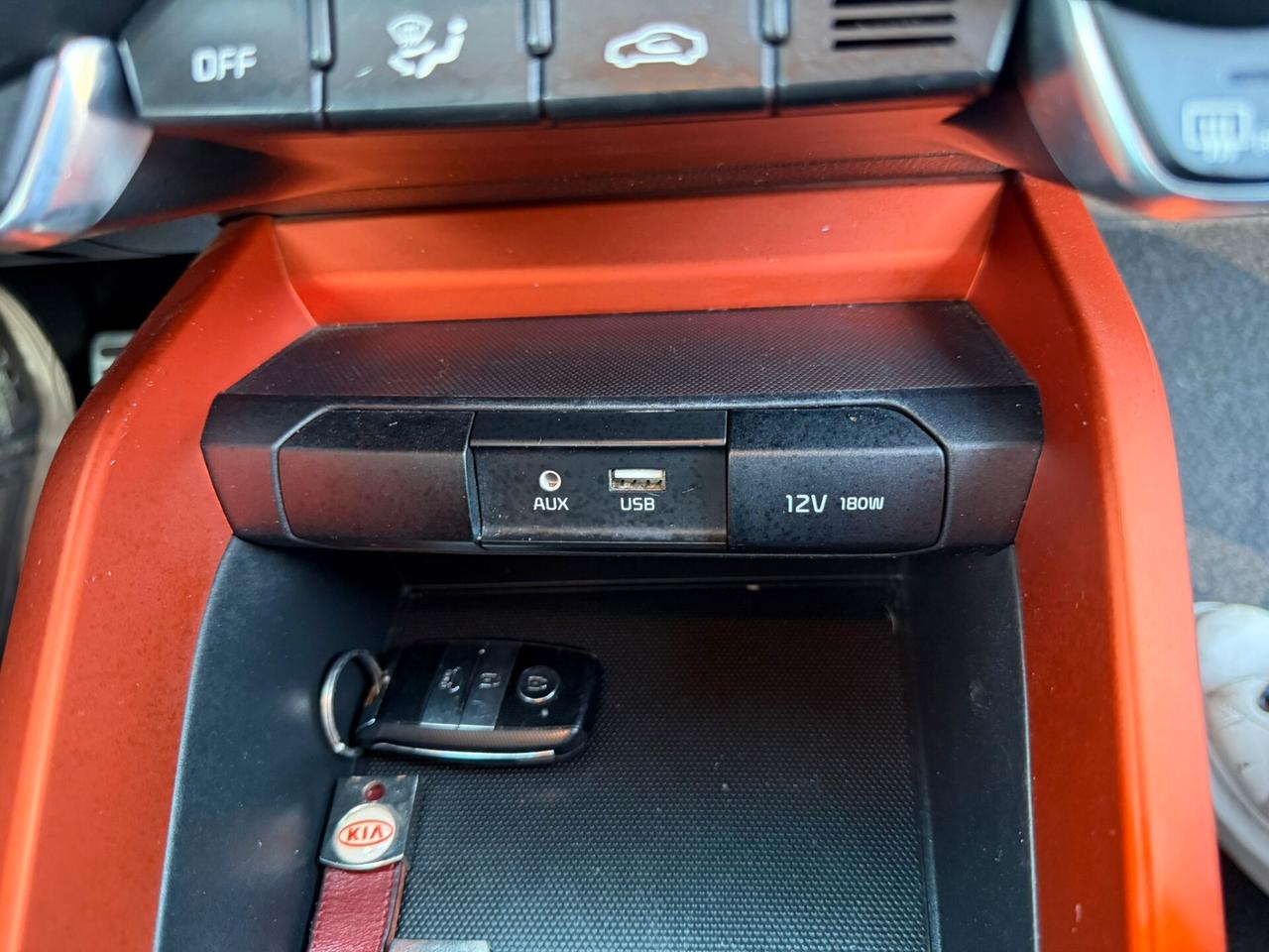 KIA STONIC 1.6CRDI 110CV ENERGY EURO6B