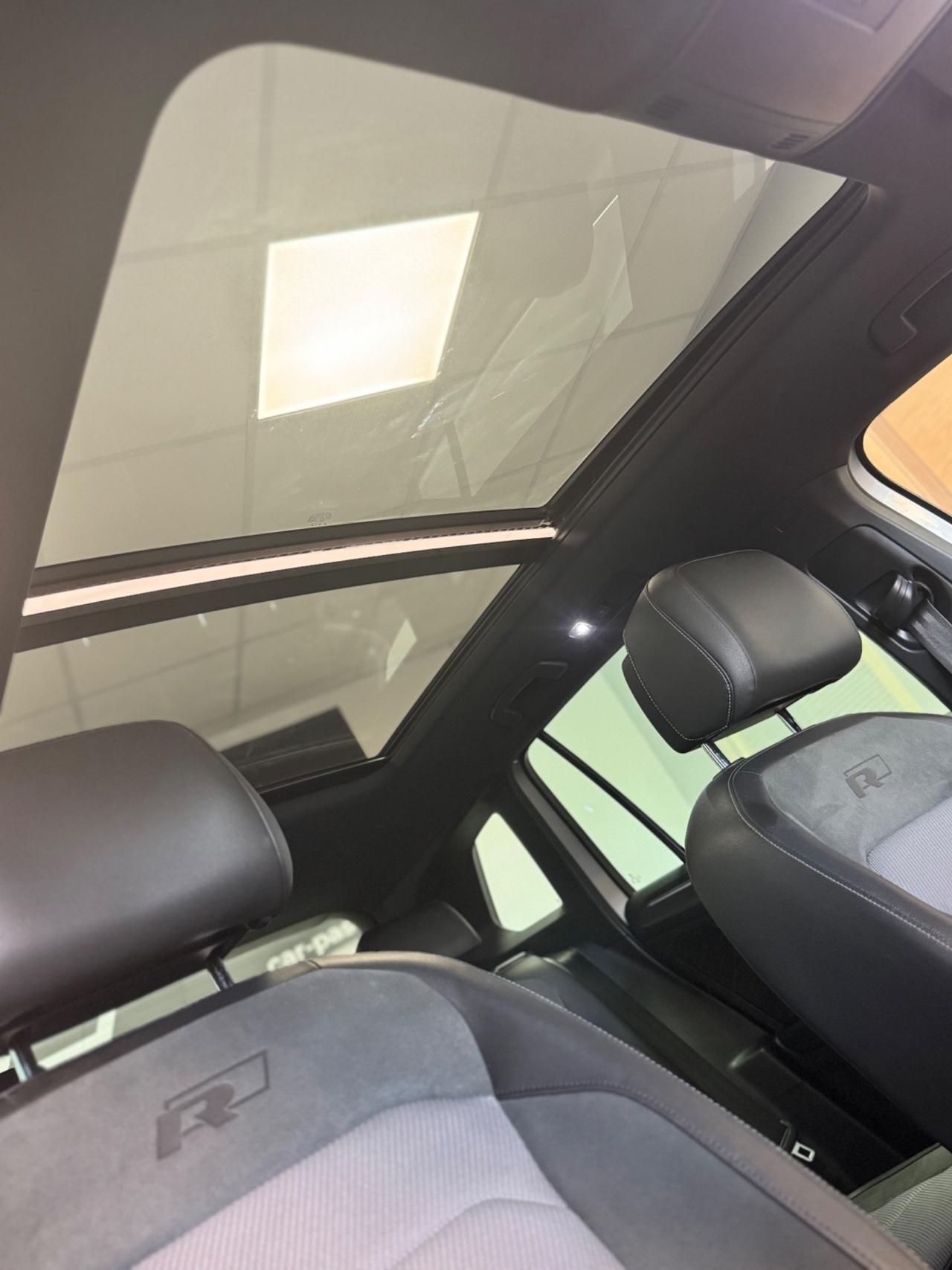 Volkswagen Tiguan R line 2.0 TDI SCR DSG BlueMotion Technology Tetto panoramico