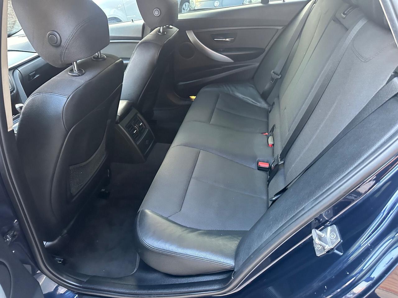 Bmw 318 318d Touring Business aut.