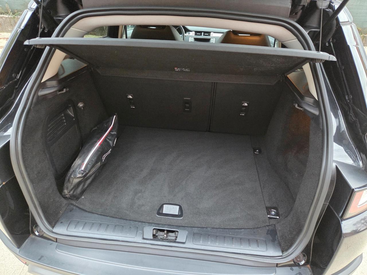 Land Rover Range Evoque 2.0 TD4 150 CV 5p. SE Dynamic