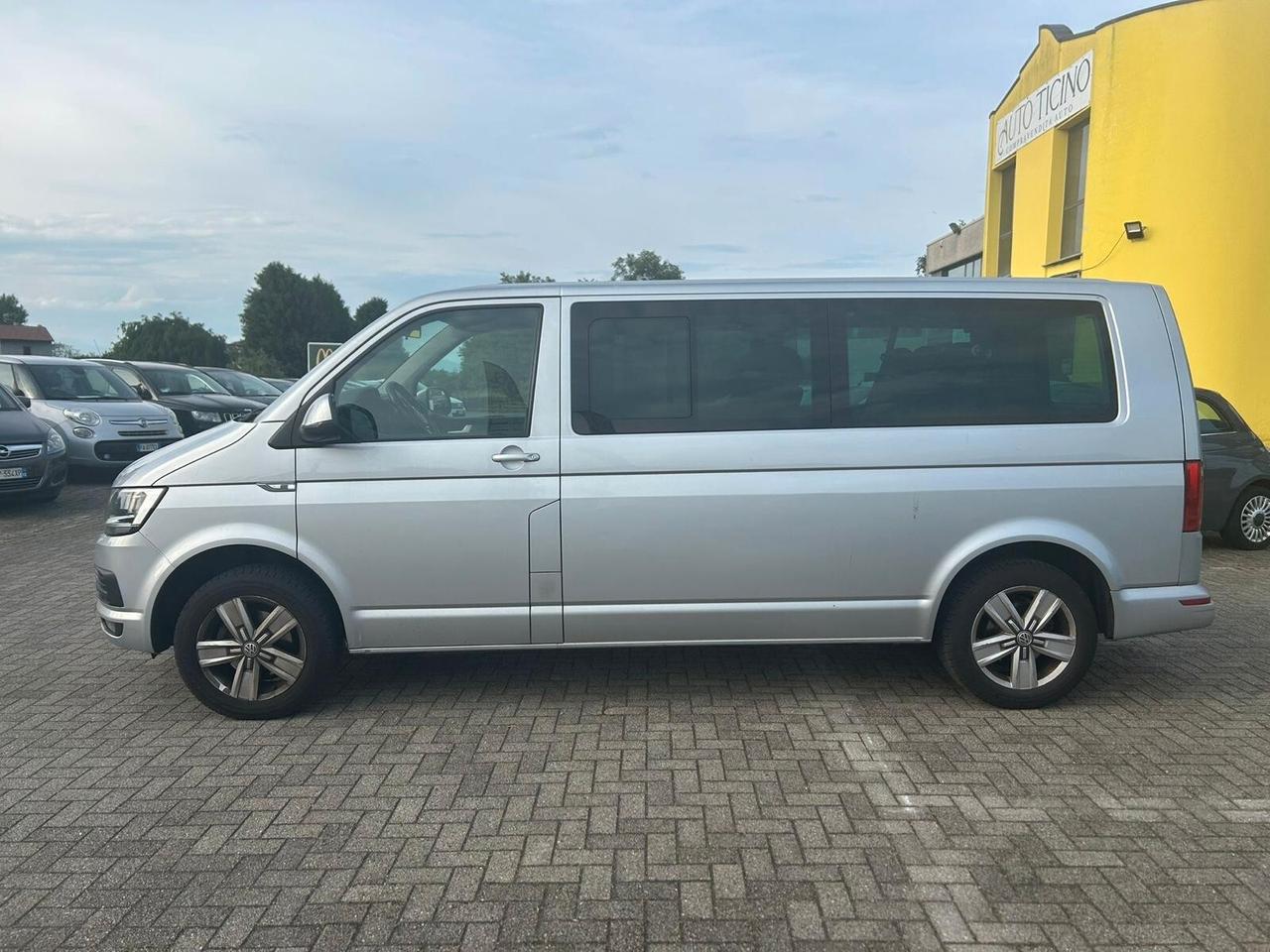 Volkswagen Caravelle 2.0 TDI 150CV Comfortline