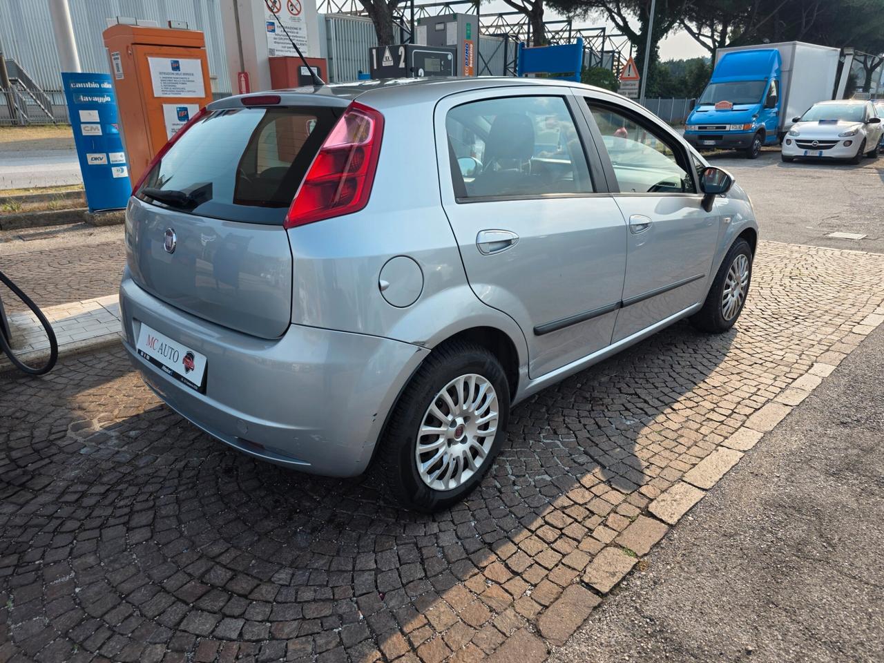 Fiat Grande Punto Grande Punto 1.3MJT 90 3p.Van Dyn. 2pt