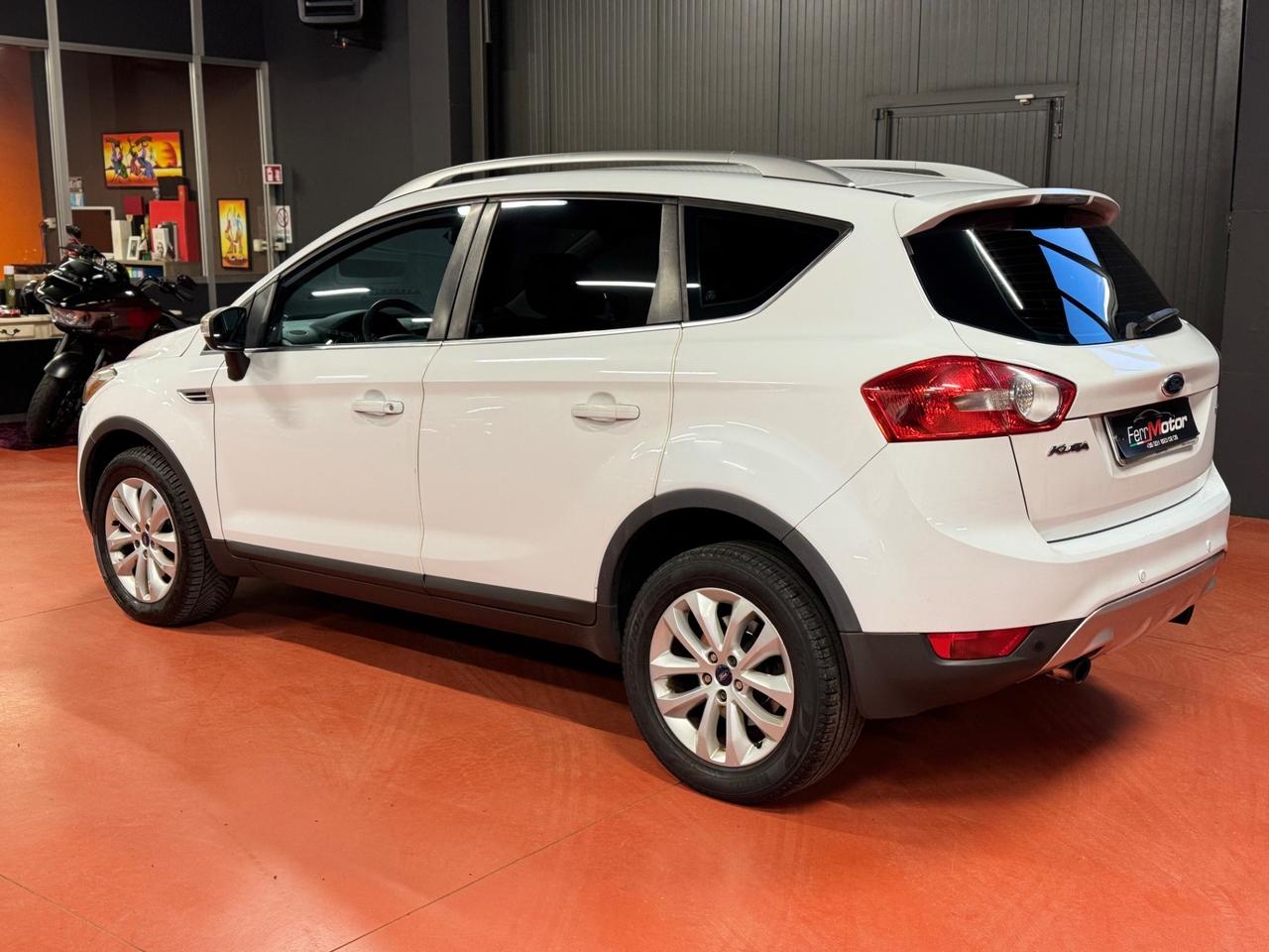 Ford Kuga Kuga+ 2.0 TDCi 136 CV 4WD DPF
