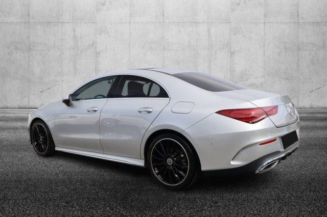 MERCEDES-BENZ CLA 200 d Premium