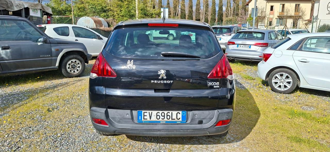 Peugeot 3008 1.6 HDi AUT. 115CV Business