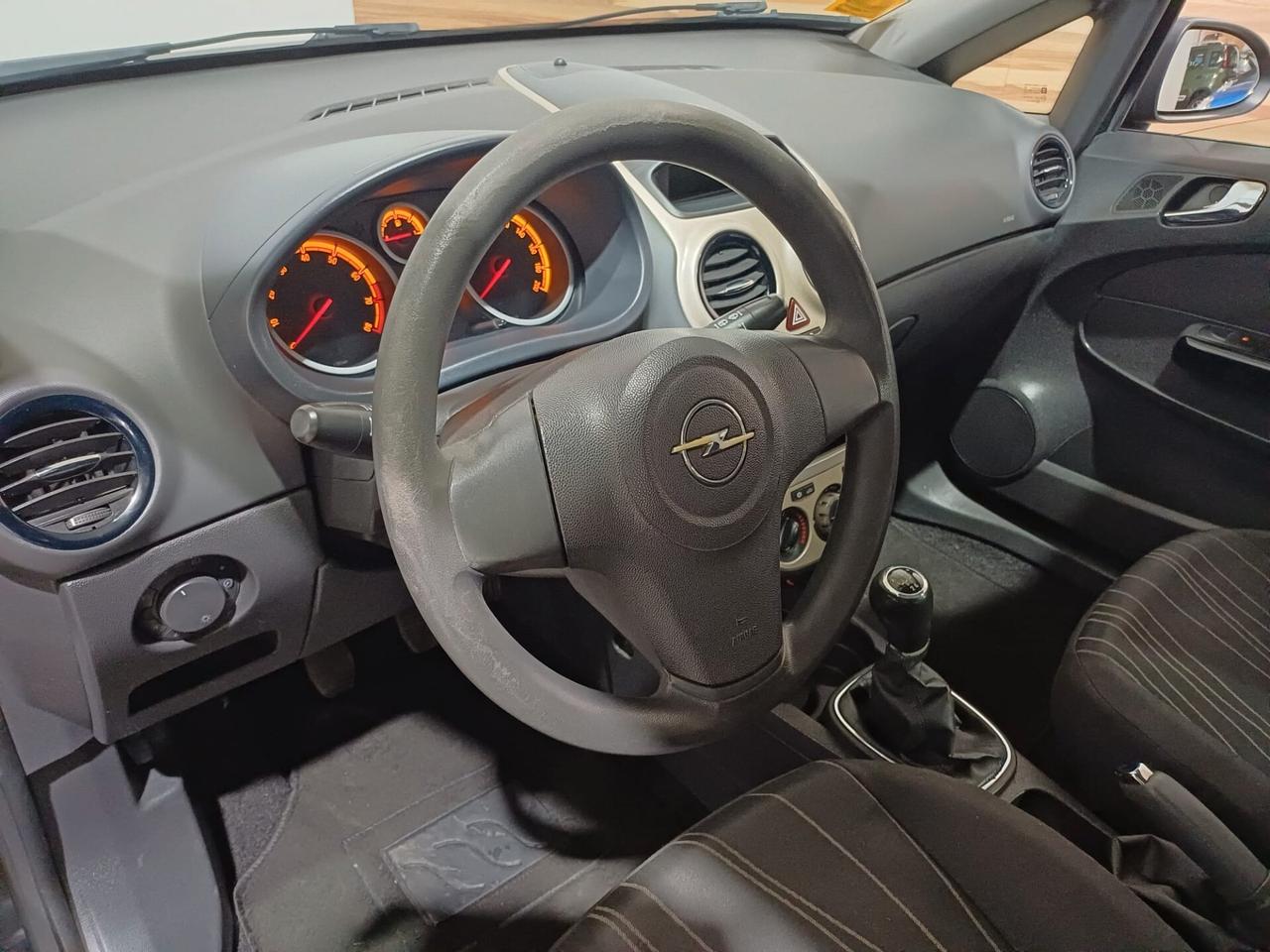 Opel Corsa 1.2 5 porte Benzina - 2007