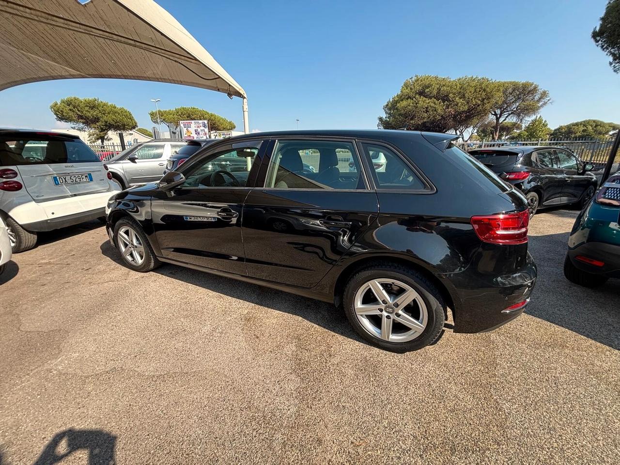 Audi A3 SPB 1.6 TDI 116 CV S tronic Sport