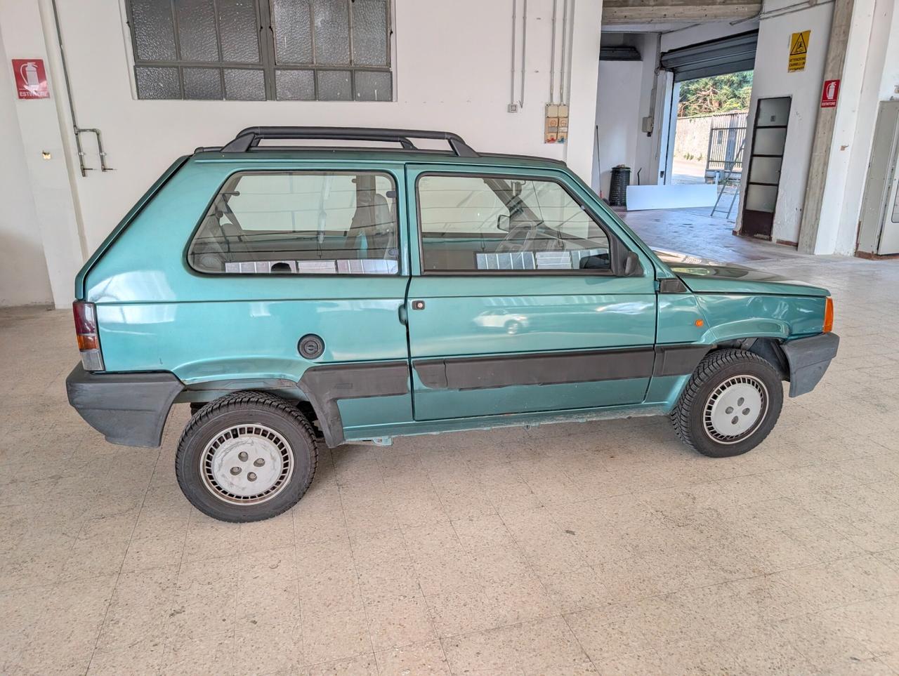 Fiat Panda 900 i.e. cat Jolly
