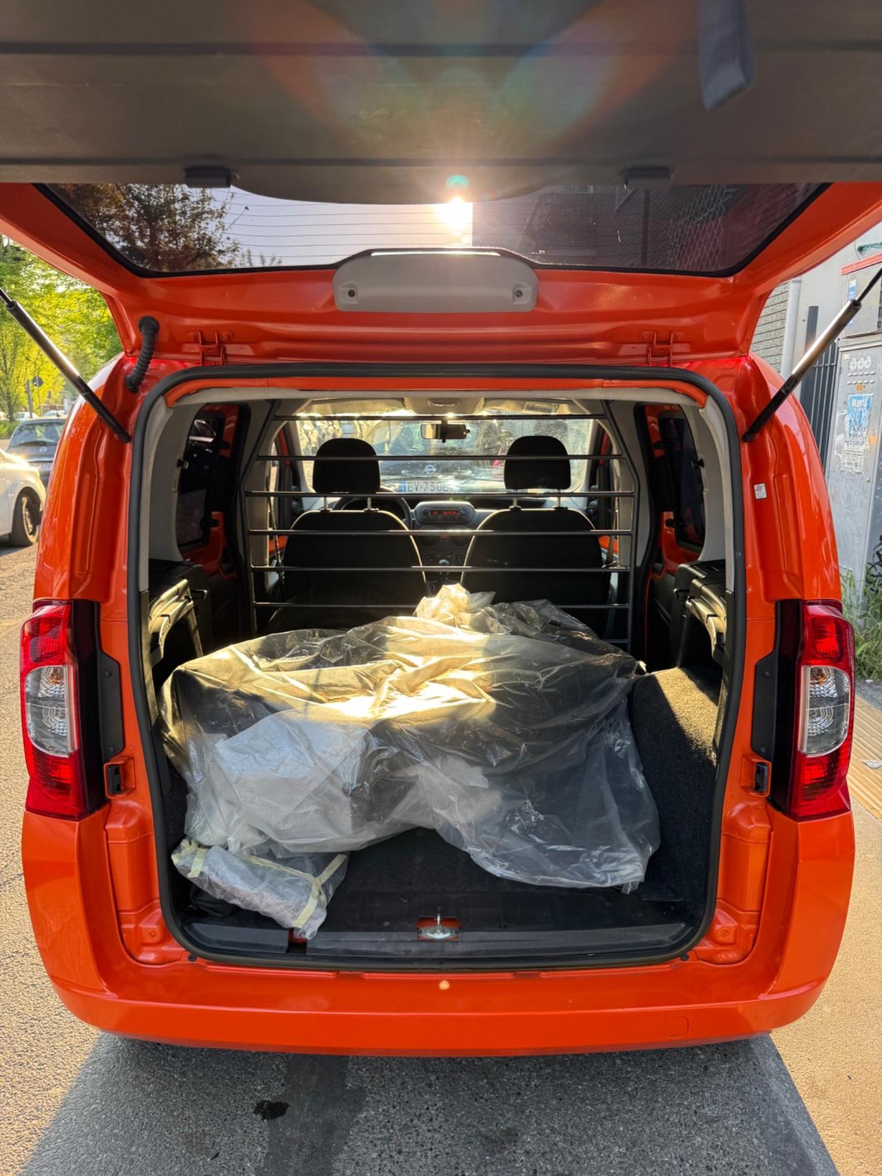 Fiat Qubo 1.4 77 CV GPL autocarro