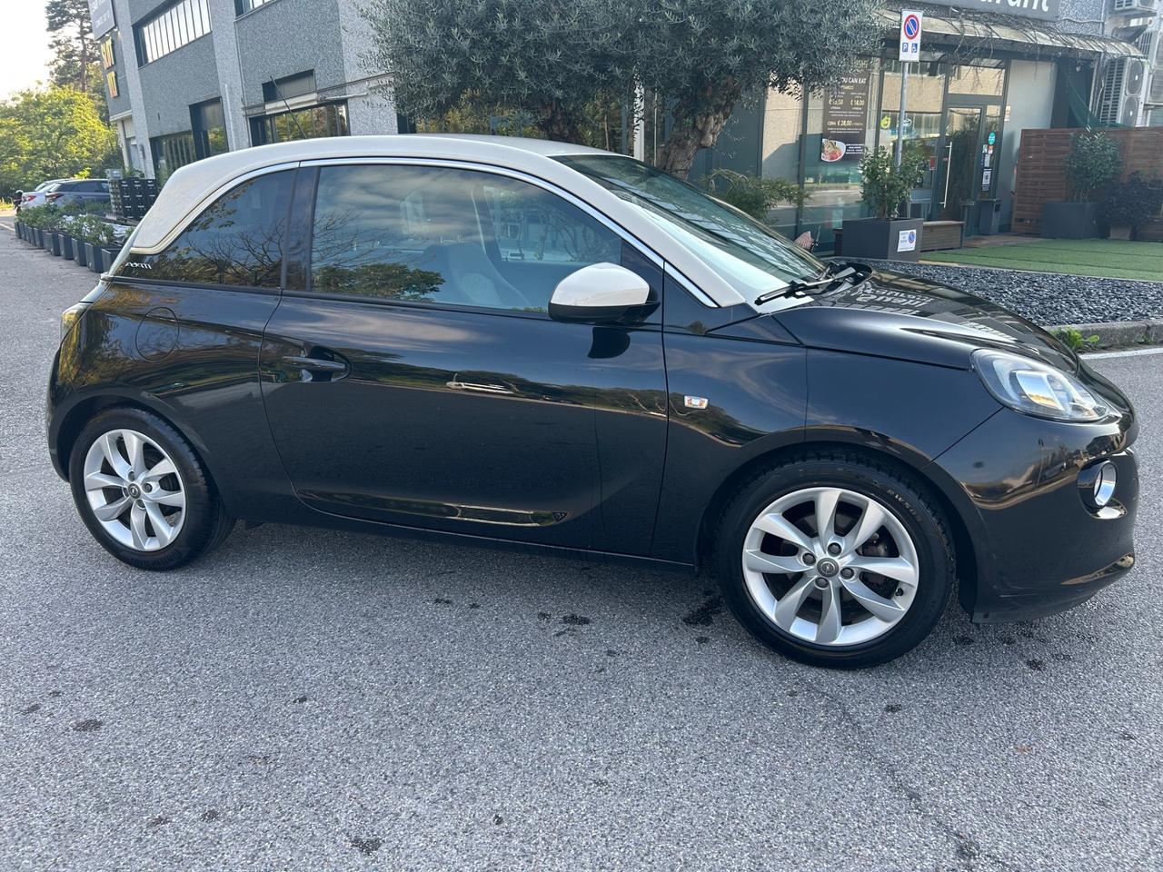 Opel Adam Rocks 1.2 70 CV Air* Neo patentati *