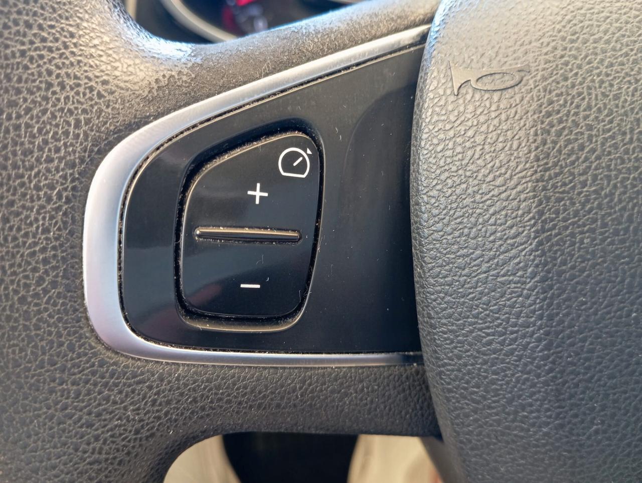 Renault Clio dCi 8V 75 CV 5 porte Moschino Life